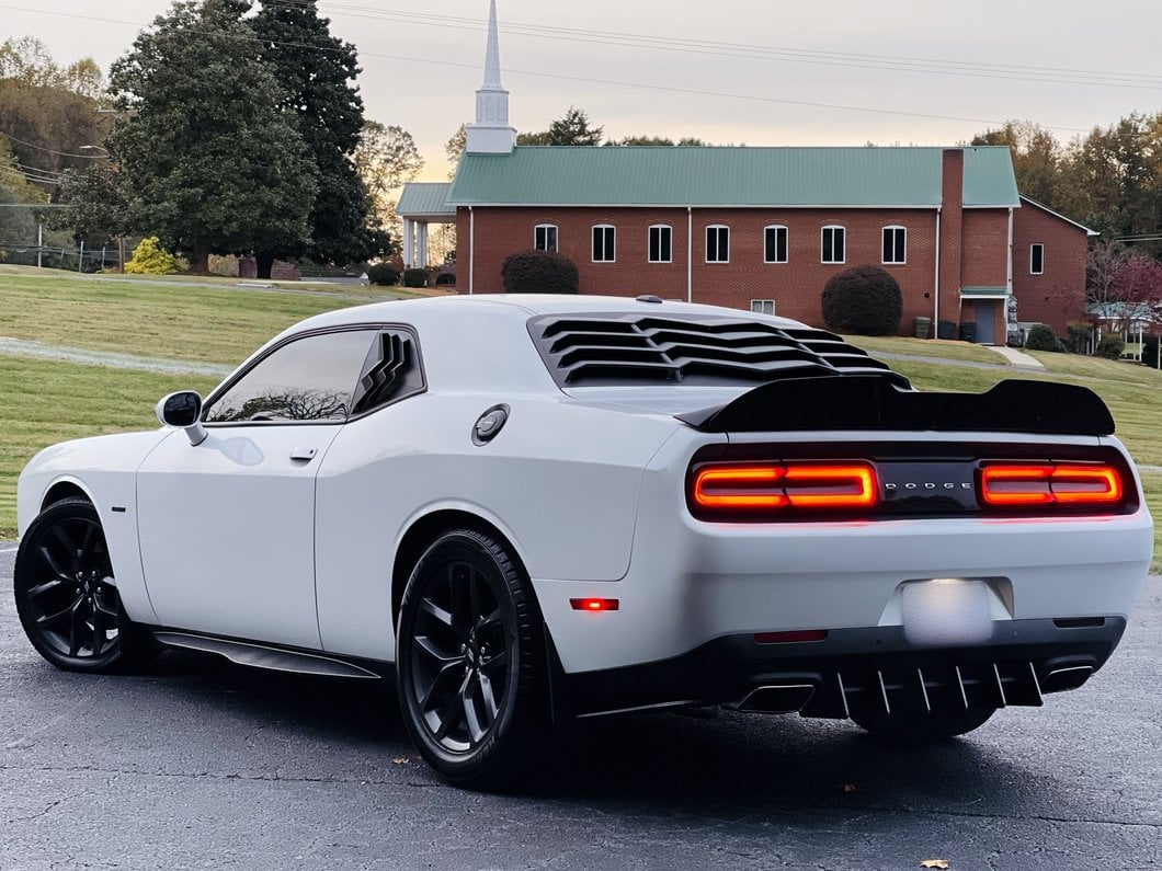 MP Concepts Side Skirts (08-23 Challenger)