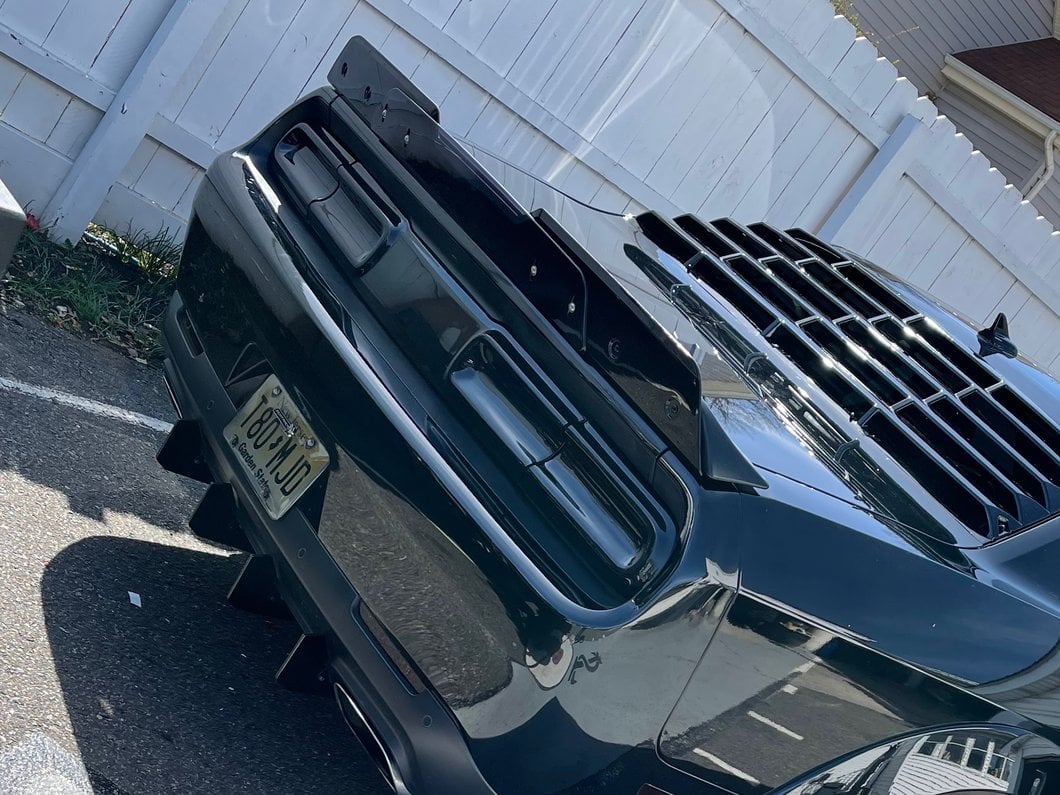 MP Concepts 2-Piece Wicker Bill Rear Spoiler; Gloss Black (15-23 Challenger)