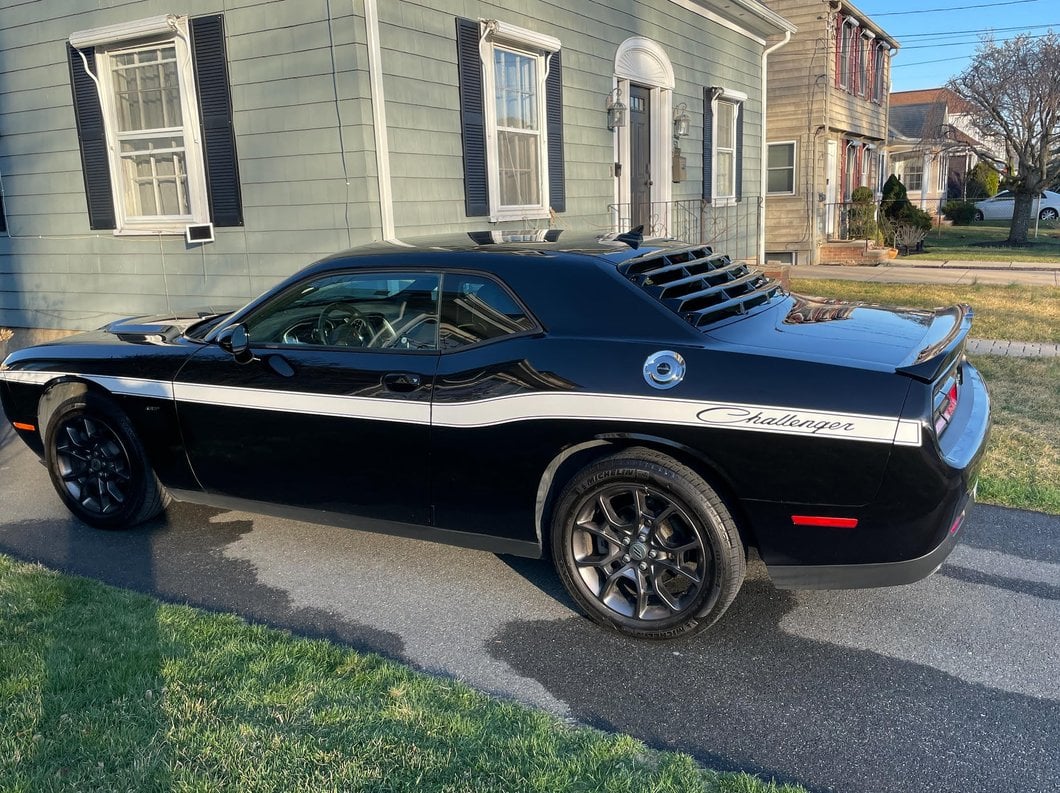 MP Concepts Quarter Window Louvers; Gloss Black (08-23 Challenger)