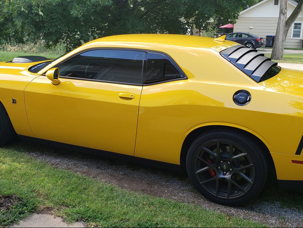 MP Concepts Quarter Window Scoops; Gloss Black (08-23 Challenger)